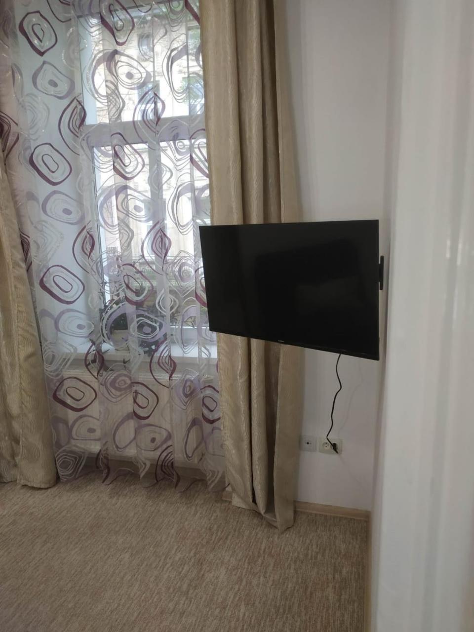 Cosy flat Apartment ลวีฟ ภายนอก รูปภาพ